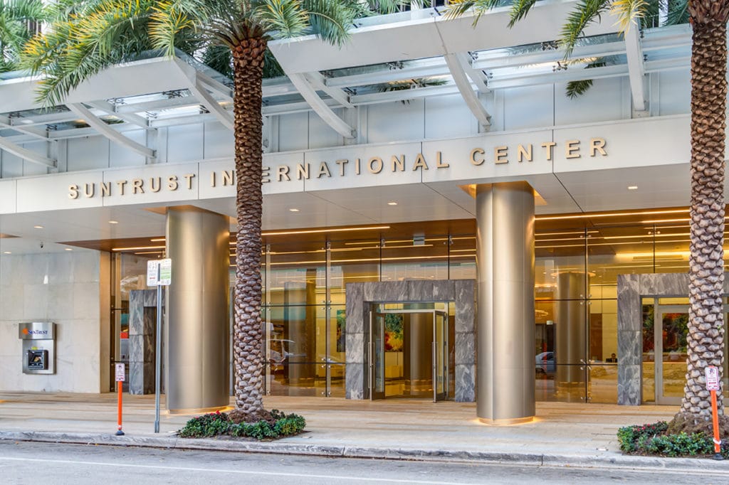 Suntrust-International-Center-in-Miami-1024x682